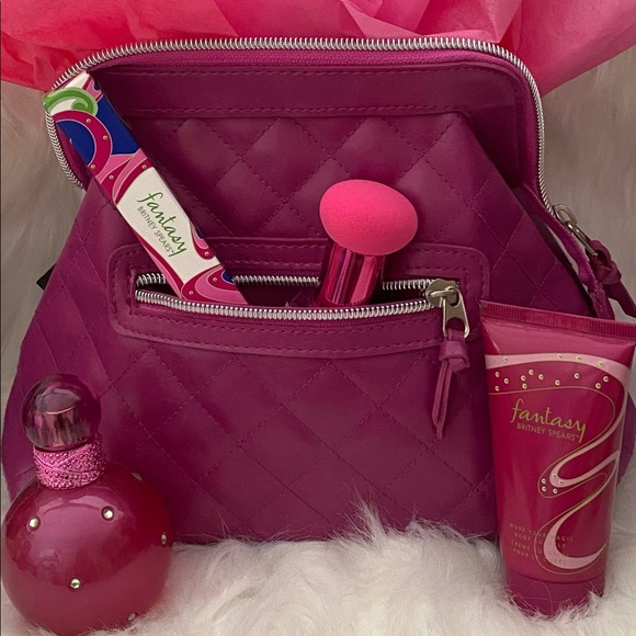 BRAND NEW BRITNEY SPEARS FANTASY & MORE BUNDLE 🎀 (with many extra free gifts)🎀 - Picture 4 of 15